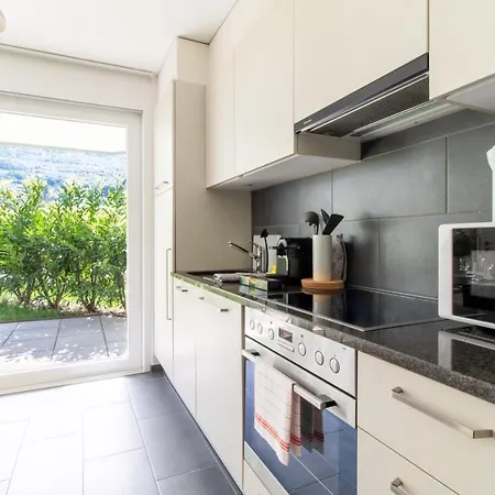 Modern 1 Bedroom At Le Bouveret. Self-checkin. Port-Valais