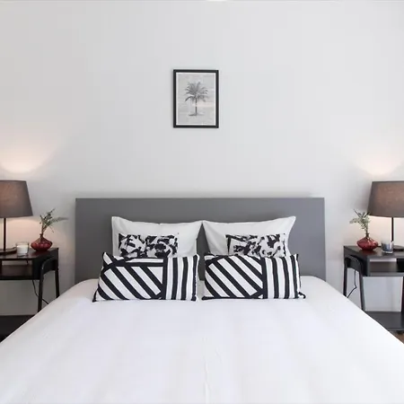 Modern 1 Bedroom At Le Bouveret. Self-checkin. * Port-Valais