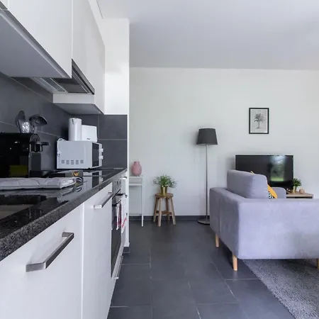 Modern 1 Bedroom At Le Bouveret. Self-checkin. 公寓